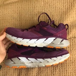 Hoka Women’s Gaviota 2 (Grape)